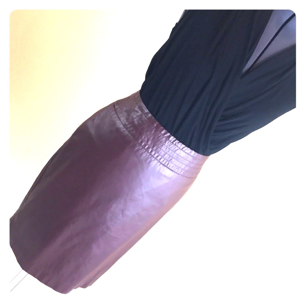The Limited Women’s Pleather Skirt. Sz 10. NWT